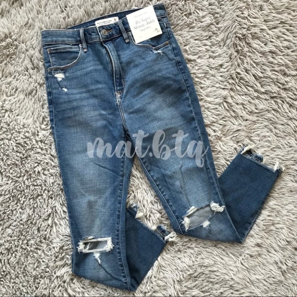 Abercrombie & Fitch Distressed High Rise The Super Skinny Ankle Jeans 26 2XS